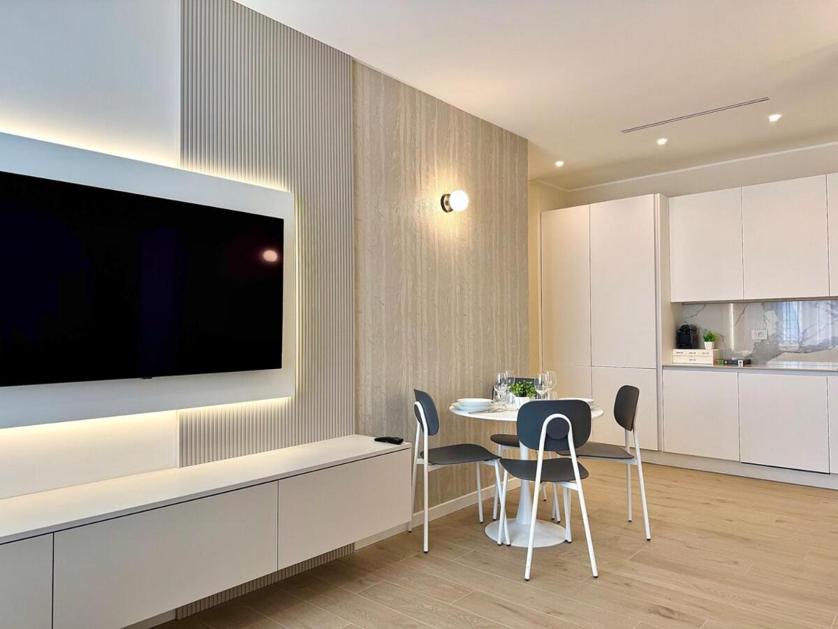 Apartment - Smeraldo - *